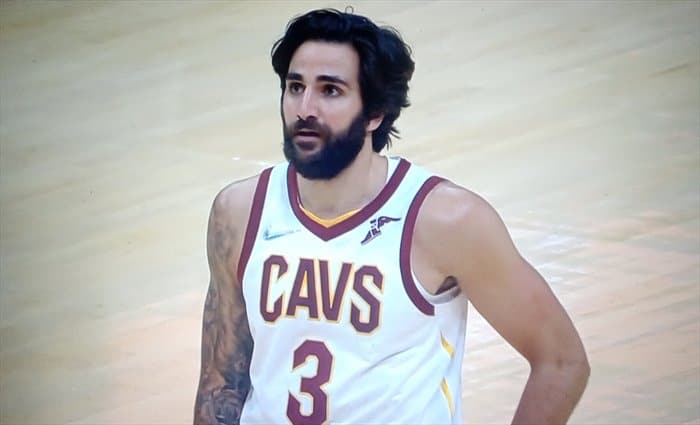 Rubio da 12 asistencias en 21 minutos en la paliza de Cleveland a Houston