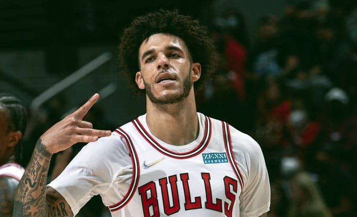 Preocupa el estado de la rodilla lesionada de Lonzo Ball