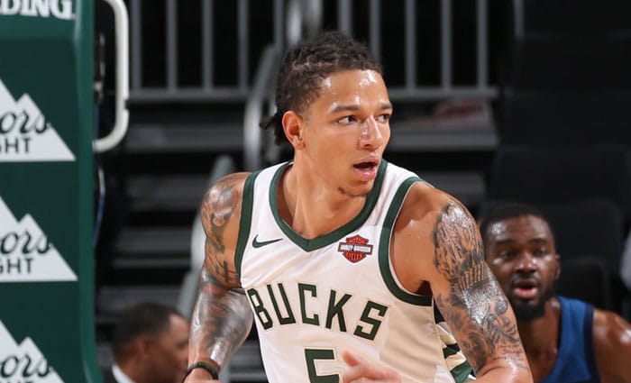 D.J. Wilson firma un contrato de 2 años con Toronto Raptors