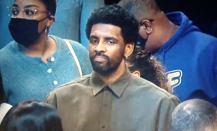 Irving hace piña con Durant en contra de Nash y Marks