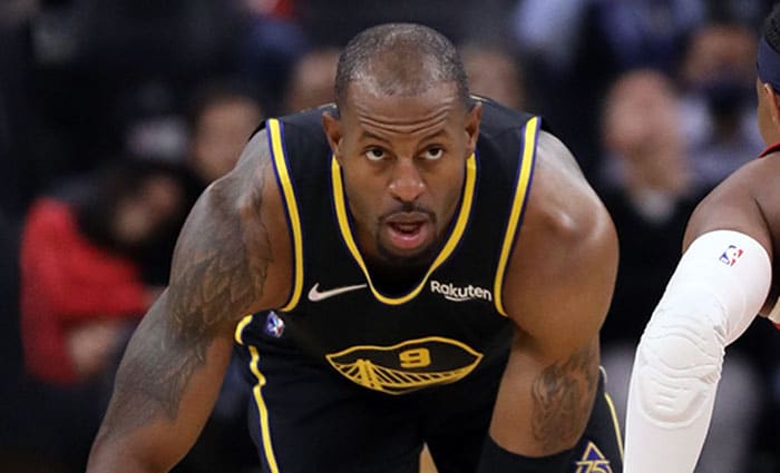 Andre Iguodala seguirá un año más en los Warriors