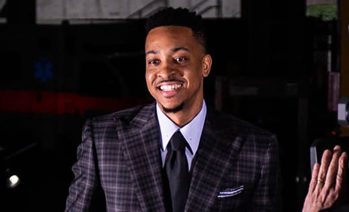 Pelicans ata a C.J. McCollum hasta el año 2026