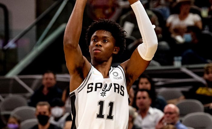 Spurs no contará con Josh Primo en el inicio de pretemporada por lesión