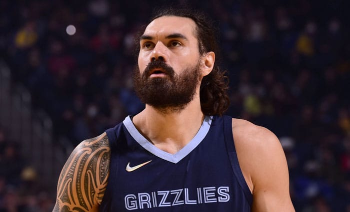 Memphis Grizzlies alarga el contrato de Steven Adams hasta 2025