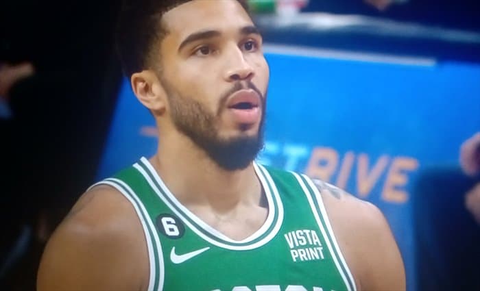 Boston consigue su sexto triunfo seguido con 43 puntos de Tatum