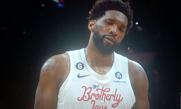 Histórico Embiid: 59 puntos, 11 rebotes, 8 asistencias y 7 tapones