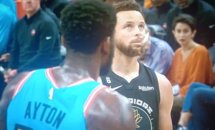 Curry anota 50 pero la defenda hunde a Warriors en Phoenix