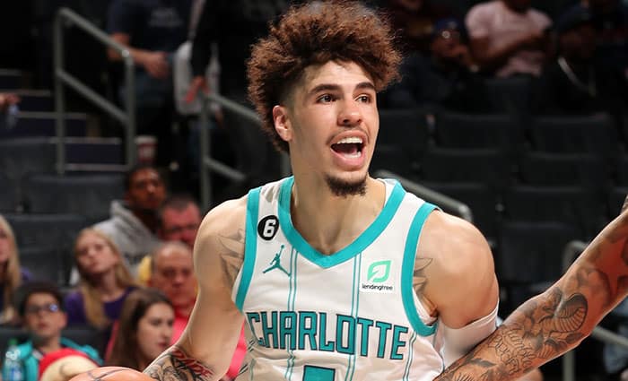 LaMelo Ball vuelve a lesionarse el tobillo izquierdo