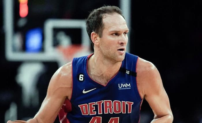 Los Lakers siguen buscando tiro exterior
