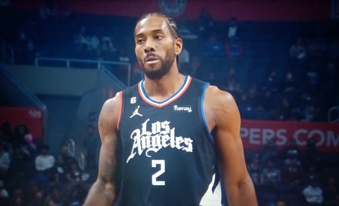 Clippers gana en Toronto con regreso de Kawhi Leonard y Norman Powell