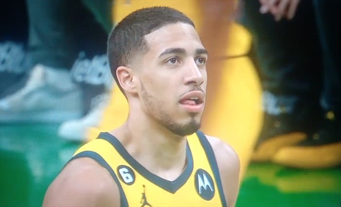 Indiana derrota a los Celtics y Sacramento supera a los Lakers