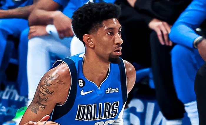 Dallas dispuesto a ofrecer 35,7 millones por 2 años a Christian Wood