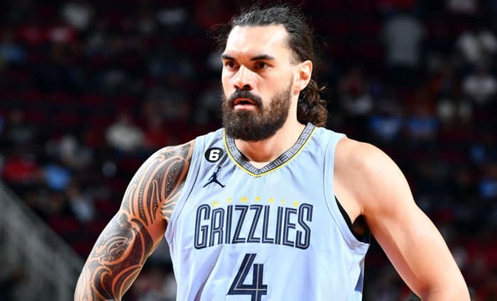 Memphis pierde a Steven Adams entre 3 y 5 semanas