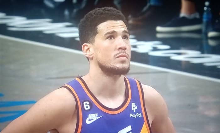Devin Booker regresa al juego y Cam Thomas vuelve a superar los 40 puntos