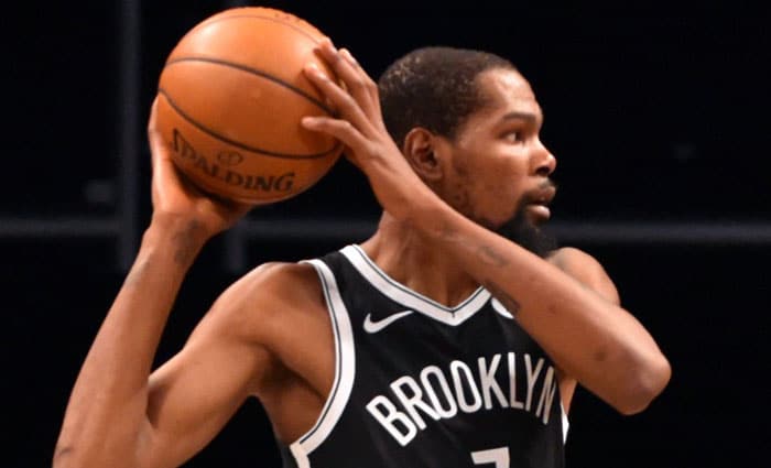 Kevin Durant podría debutar con Suns el próximo 1 de marzo