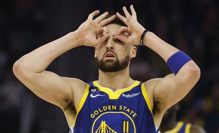 Klay Thompson mete 12 triples y los Warriors achicharran a Thunder