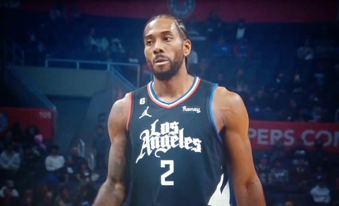 Leonard y Westbrook tiran de los Clippers para ganar a Thunder