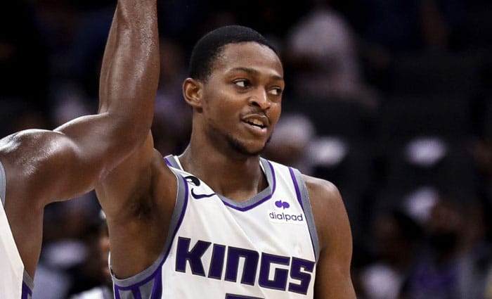 De’Aaron Fox inaugura el premio Jugador Decisivo del Año