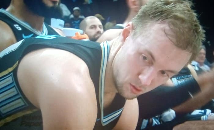 Luke Kennard mete 5 triples a los Clippers en el triunfo de Memphis