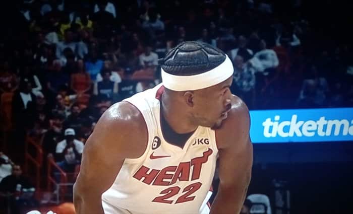 Miami se acerca a los playoffs, Dallas se aleja