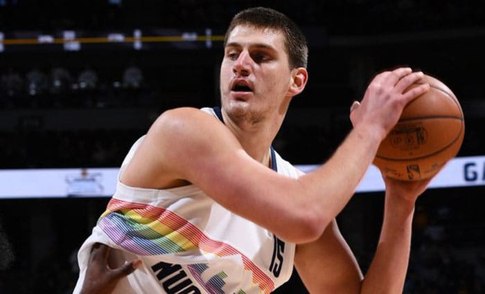Jokic, Embiid y Antetokounmpo repiten como finalistas para ser MVP