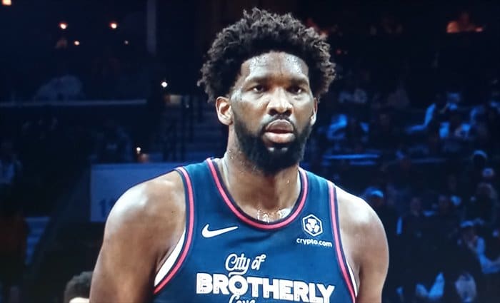 Embiid anota 51 puntos en el triunfo de Sixers sobre Minnesota