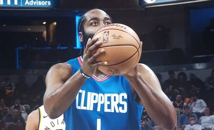 Clippers suma 8 triunfos seguidos tras meterle 151 puntos a Indiana