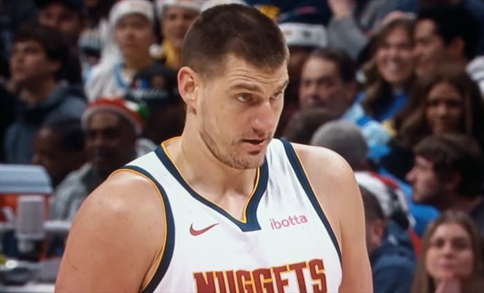 Denver se impone a Warriors y Kerr se queja del arbitraje