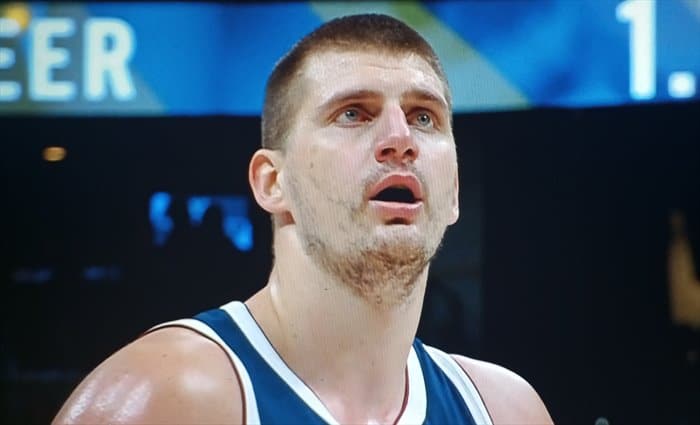 Jokic firma un triple-doble perfecto en el triunfo de Denver sobre Memphis