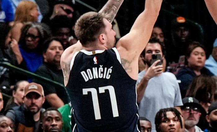 Donovan Mitchell y Luka Doncic, premiados en la semana 16 de juego
