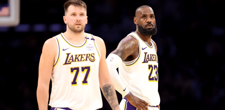 Los Angeles Lakers. Photo by Luke Hales/Getty Images