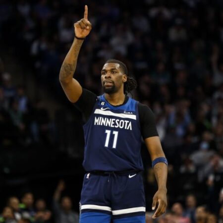 3 opciones para reforzar la posición de pivot en Los Angeles Lakers en esta offseason