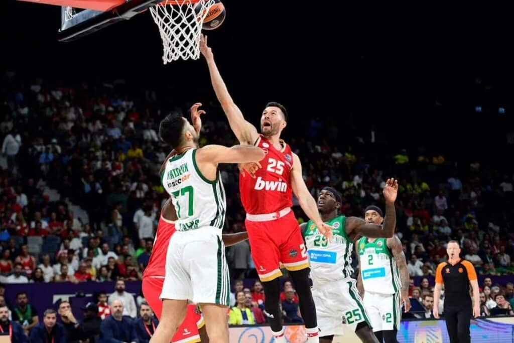 Olympiacos se hace con el tercer puesto del Final Four al ganar 97-93 a Panathinaikos 1 Olympiacos