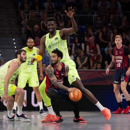 Baskonia gana al Barcelona en un gran partido de Howard