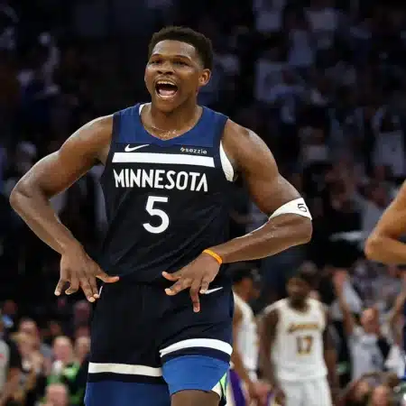 Minnesota Timberwolves aplastó a Golden State Warriors y empatan la serie