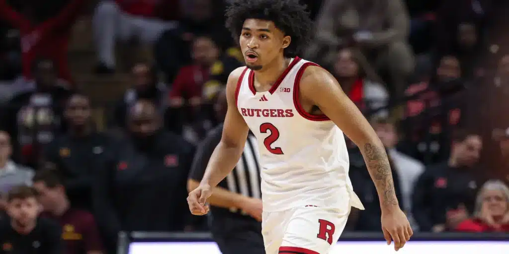 San Antonio Spurs medita sus opciones de cara a la pretemporada 1 Dylan Harper, una de las opciones de San Antonio Spurs
