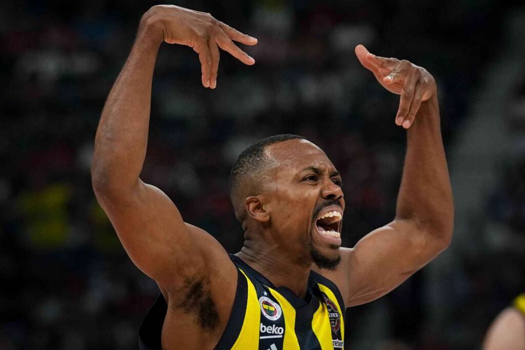 Final Four Euroliga 2025: Fenerbahce da la sorpresa y vence 82-76 a Panathinaikos 1 8544b6ec 12ae 473a 8f5c 5fd612c324a4