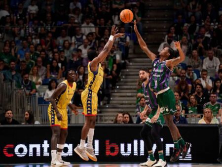 Unicaja Málaga avisa para postemporada con una paliza a Andorra