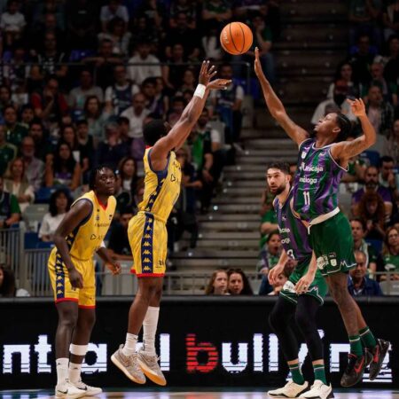 Unicaja Málaga avisa para postemporada con una paliza a Andorra