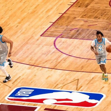 Cleveland pone en el mercado a Garland y Allen