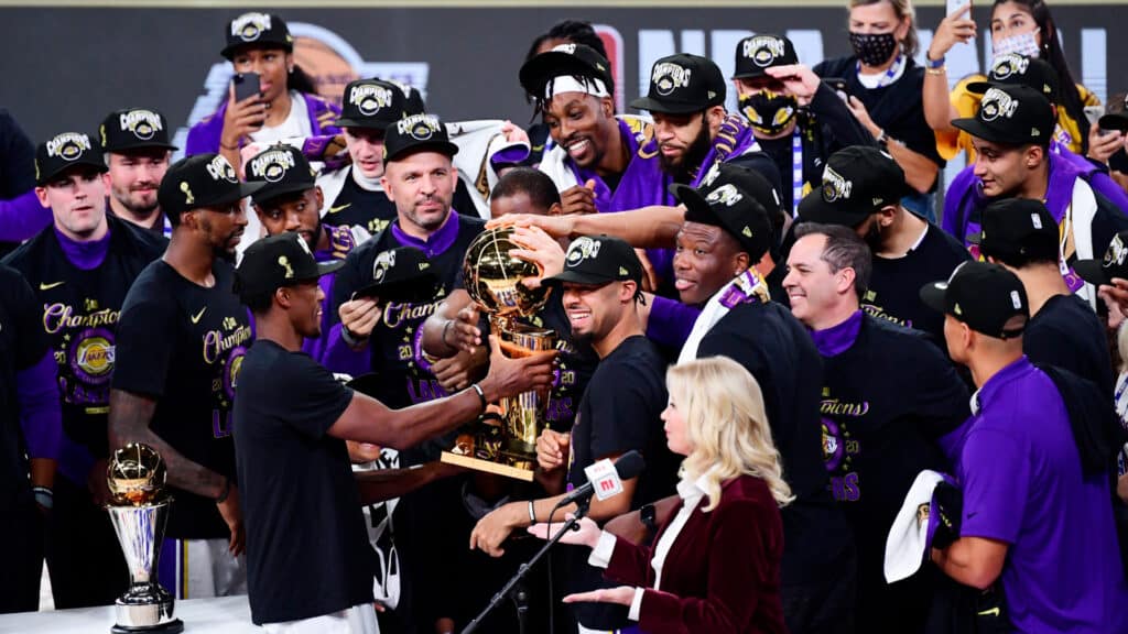 KCP rememora a los Lakers de la burbuja: “Pudimos haber ganado dos campeonatos más” 1 lakers champions rondo ht4h00d67wnd1jz1ootkz4ezg