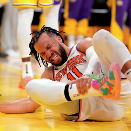 Knicks evitan lesiones antes del primer partido de los Celtics