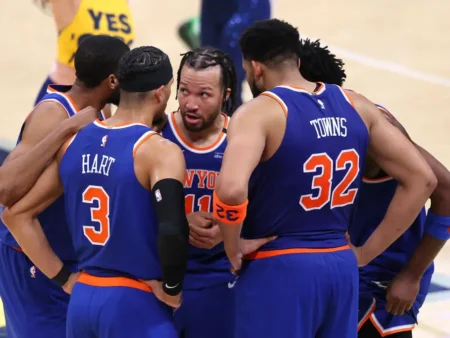 ¿Quién será el entrenador de los Knicks en la campaña 2025?