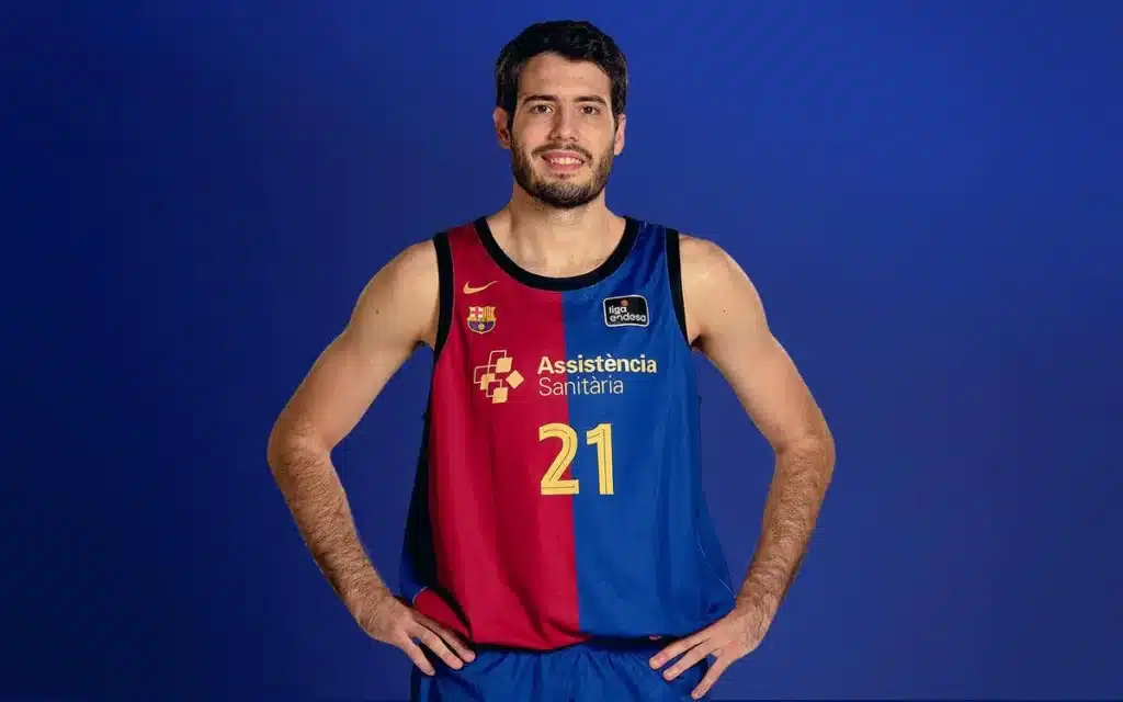 ¿Qué hay detrás de los rumores de Álex Abrines y el Barcelona? El misterio que sacude la ACB 1 Rumores ACB sitúan a Álex Abrines debatiéndose entre un nuevo destino y el retiro