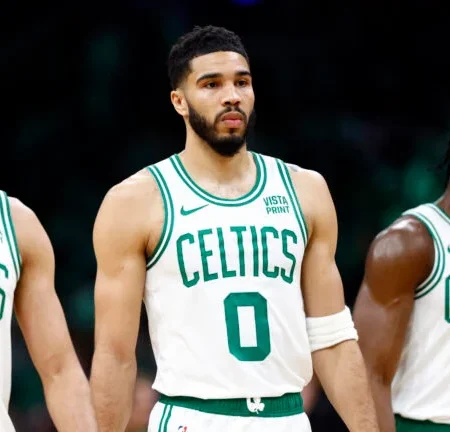 Boston Celtics revoluciona el mercado: Nuevos rumores de traspasos tras Jrue y Porzingis
