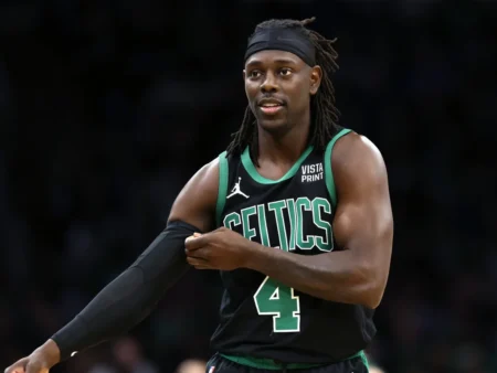 Rumores NBA: ¿Jrue Holiday en Dallas? Los equipos que pelean por el campeón