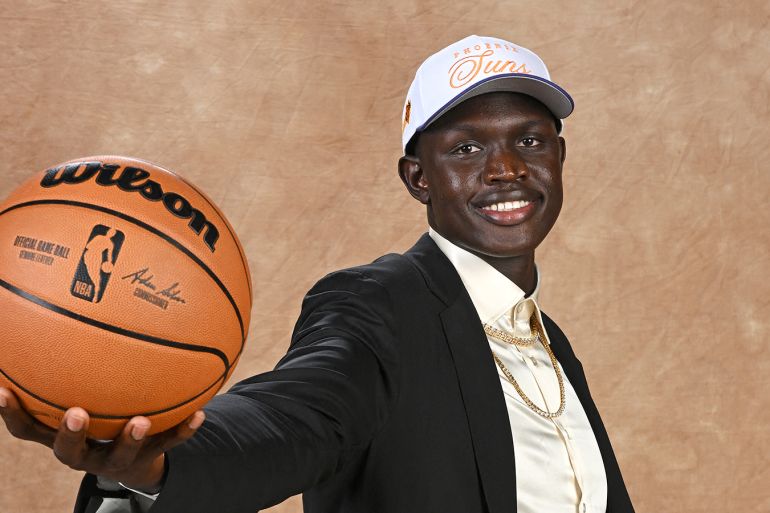Khaman Maluach en lágrimas: El momento que conmovió al NBA Draft 2025 1 AFP 20250626 2221400842 v1 HighRes 2025NbaDraftRoundOne 1750922111