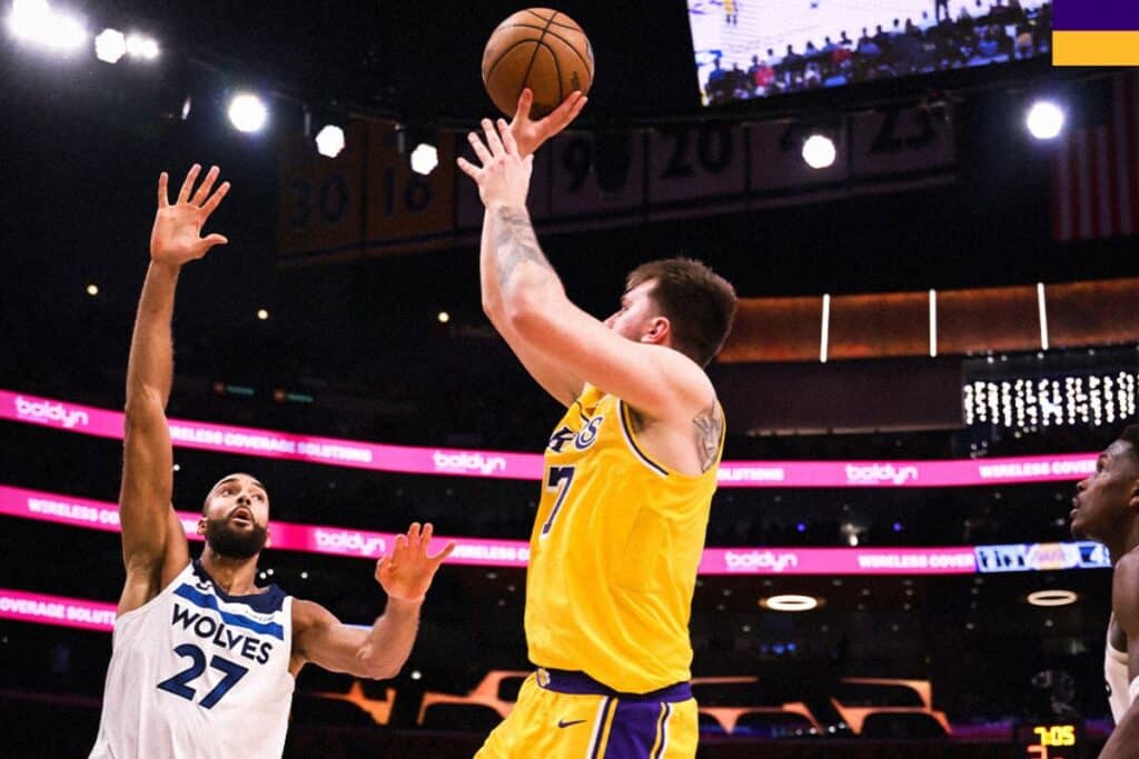 Magic Johnson suelta la bomba: ¿Es Luka Doncic el futuro de los Angeles Lakers? 1 Magic Johnson suelta la bomba: ¿Es Luka Doncic el futuro de los Angeles Lakers