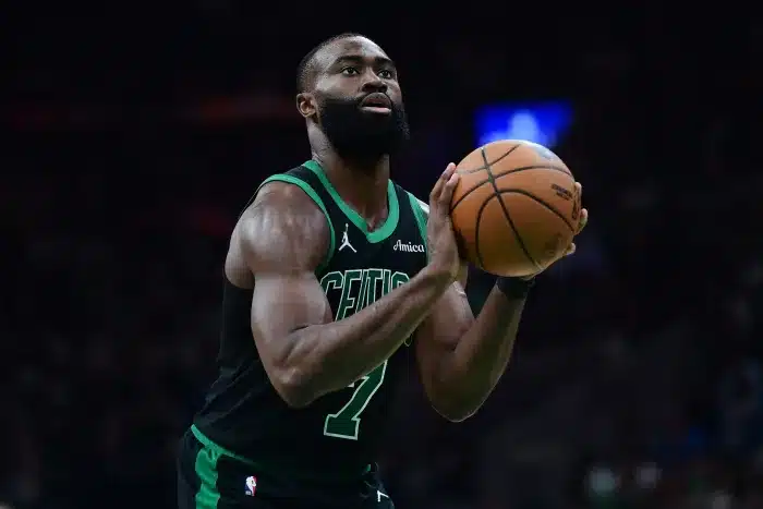 ¿Se Complica la Campaña de Boston Celtics? Jaylen Brown Pasa por el Quirófano 1 Boston Celtics