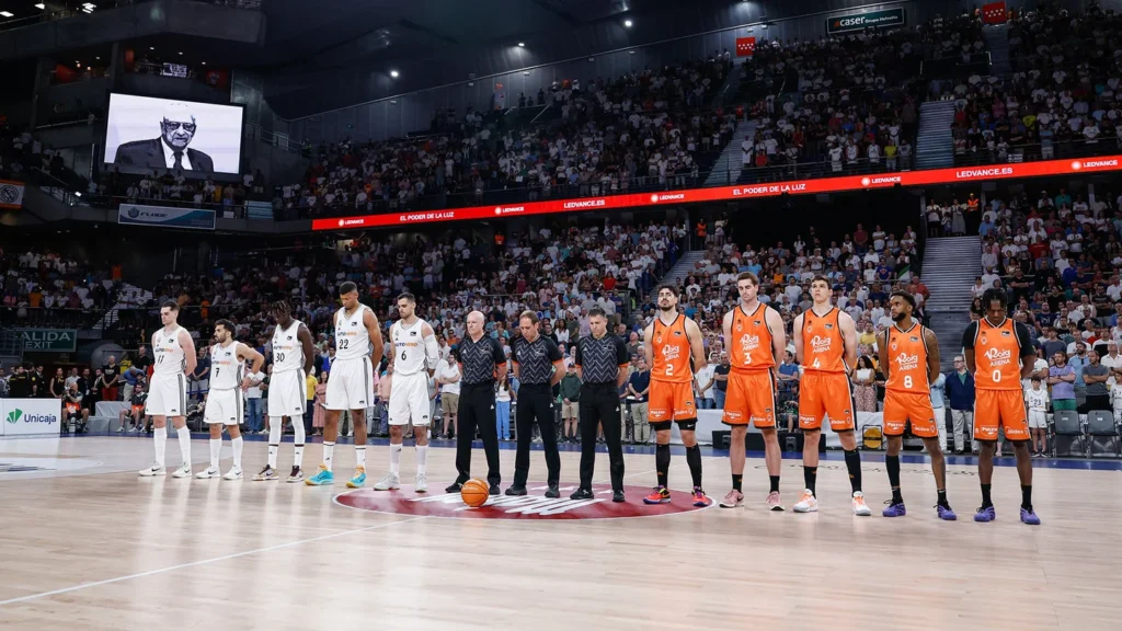 Pronóstico Valencia Basket vs Real Madrid Juego 3 Finales ACB (25/06/2025) 1 Pronóstico Valencia Basket vs Real Madrid Juego 3 Finales ACB (25/06/2025)